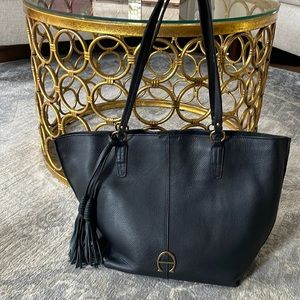 Etienne Aigner Marianne Tote